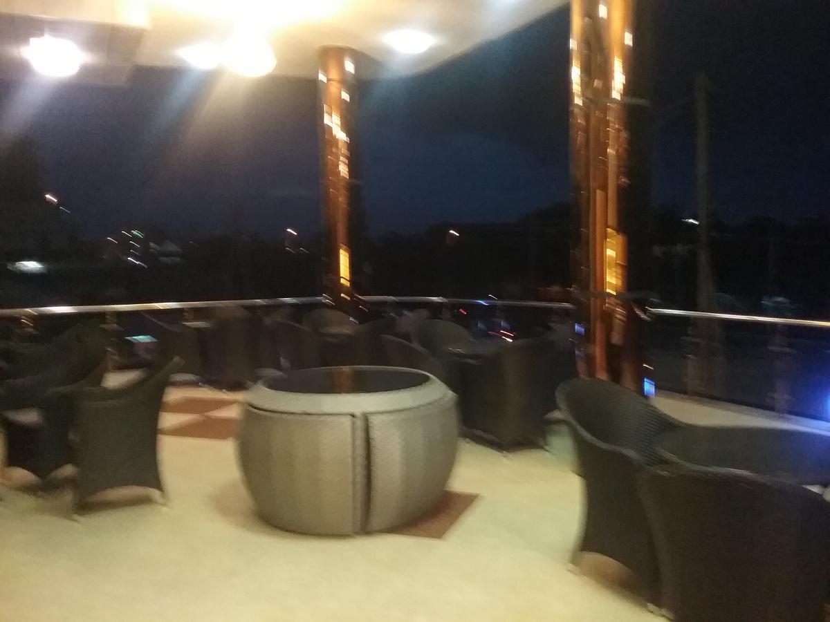 Water Front Hotel 바히르 다르 외부 사진