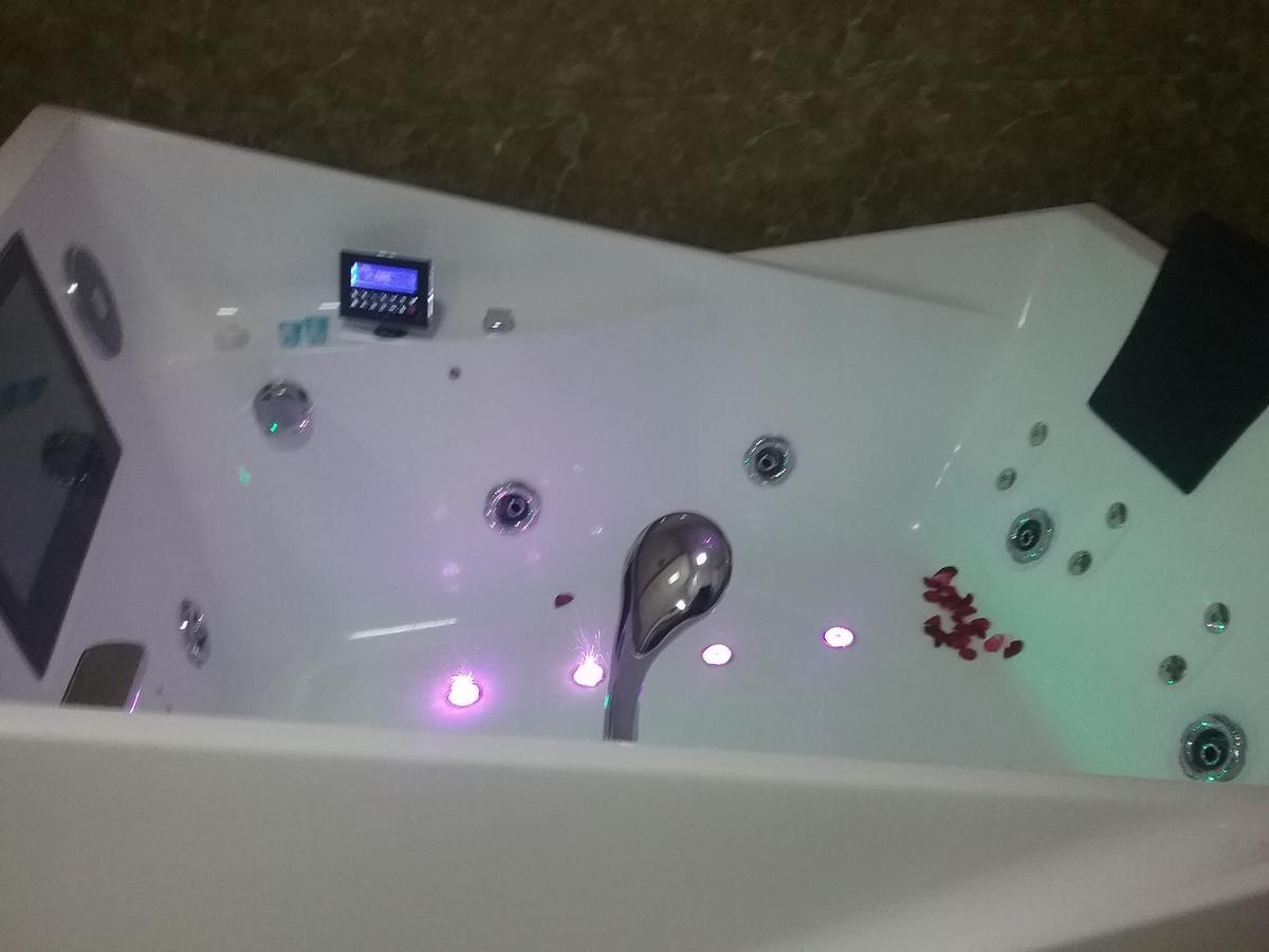 Water Front Hotel 바히르 다르 외부 사진