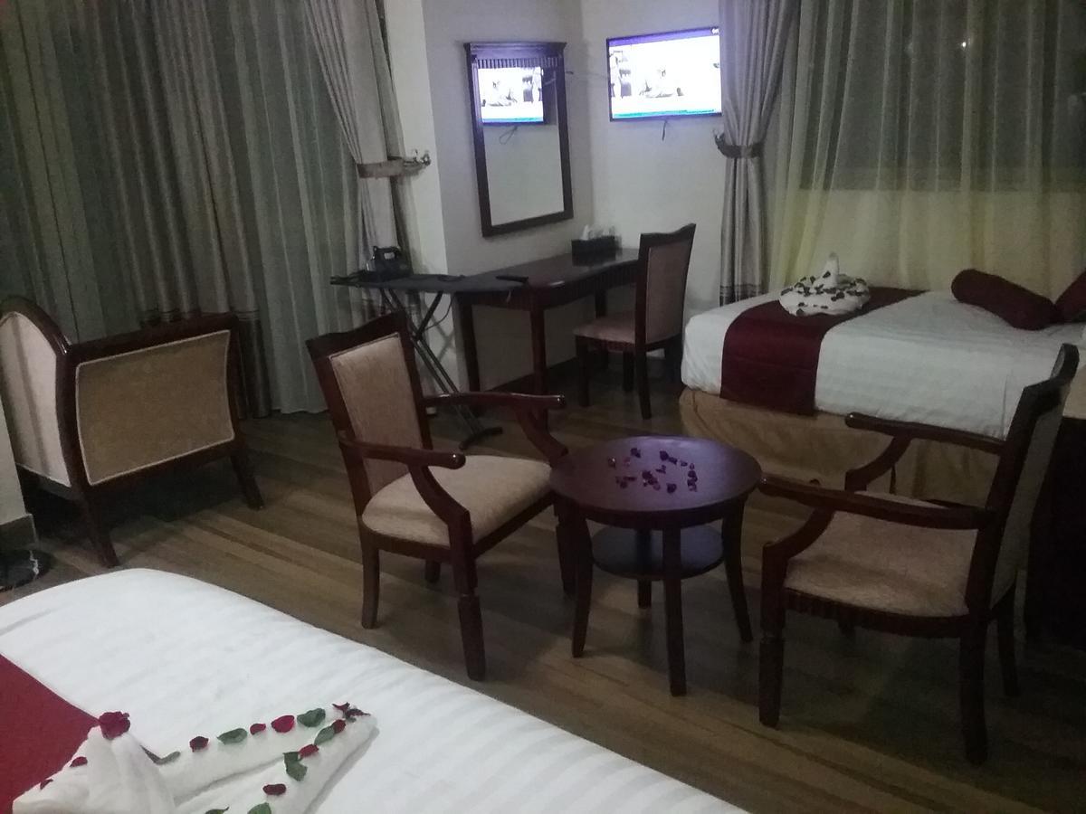 Water Front Hotel 바히르 다르 외부 사진