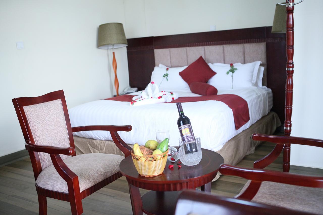 Water Front Hotel 바히르 다르 외부 사진