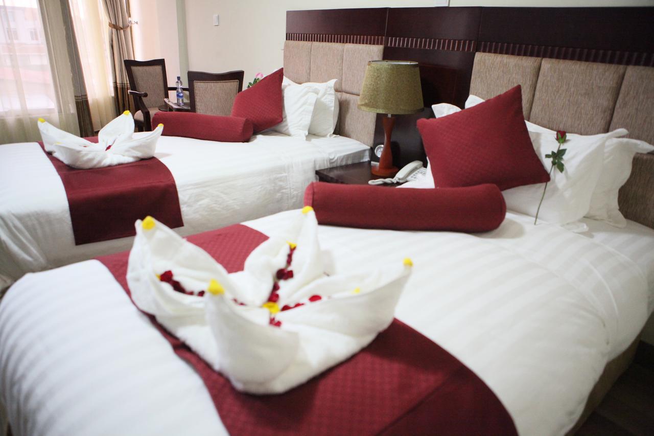 Water Front Hotel 바히르 다르 외부 사진